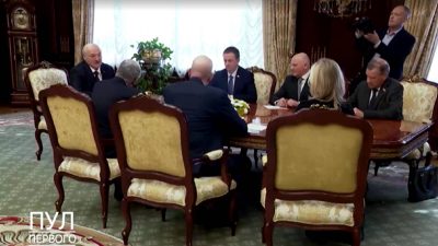 US presidential envoy meets Belarusian president Lukashenko; seeks release of political prisoners
