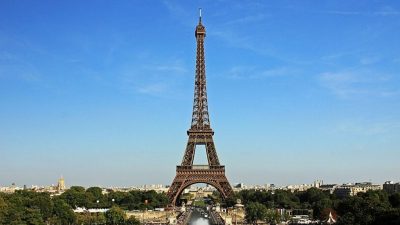 Eiffel Tower chief to step down after female staff excluded during BAPS religious visit