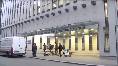 OPEC+ holds November oil output quotas at October levels