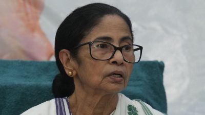 Drug addcit attempted to attack Mamata Banerjee with knife: TMC
