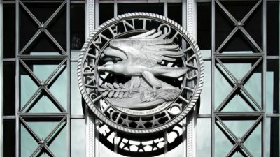 US DOJ investigates White House TV pool over Trump coverage halt