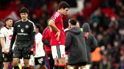 Manchester United slump to 3-0 Bournemouth defeat as Carrick faces pressure