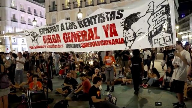 Spain housing crisis: Thousands protest after 87-year-old woman evicted from Madrid home